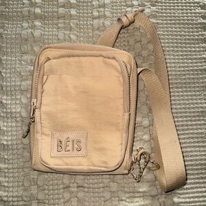 Beis sling bag